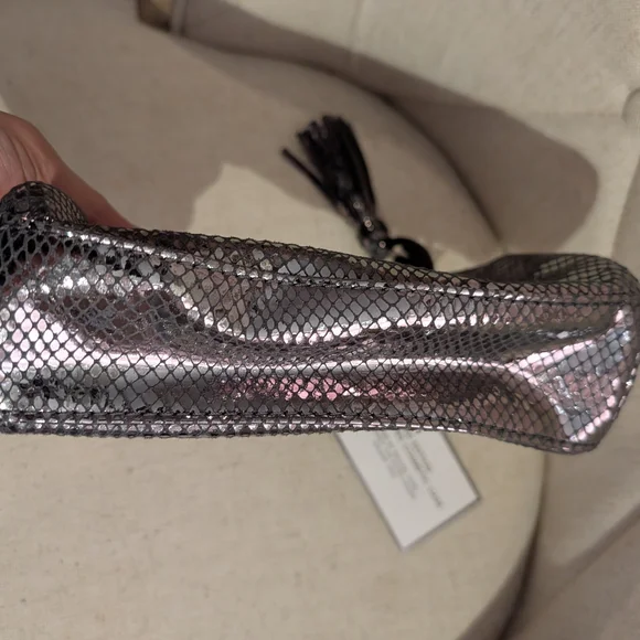 Michael Kors Metallic Cosmetic Case 2012 Limited Edition Collab W Estee Lauder - Picture 12 of 14